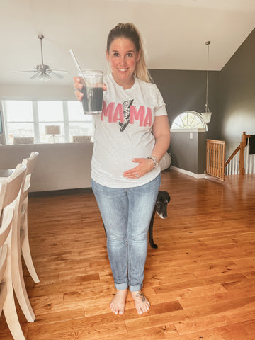 TRENDY MAMA TEE